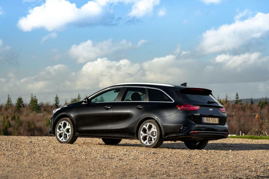  Kia Ceed Sportswagon 2018 года  (UK) (фото 14 из 27)